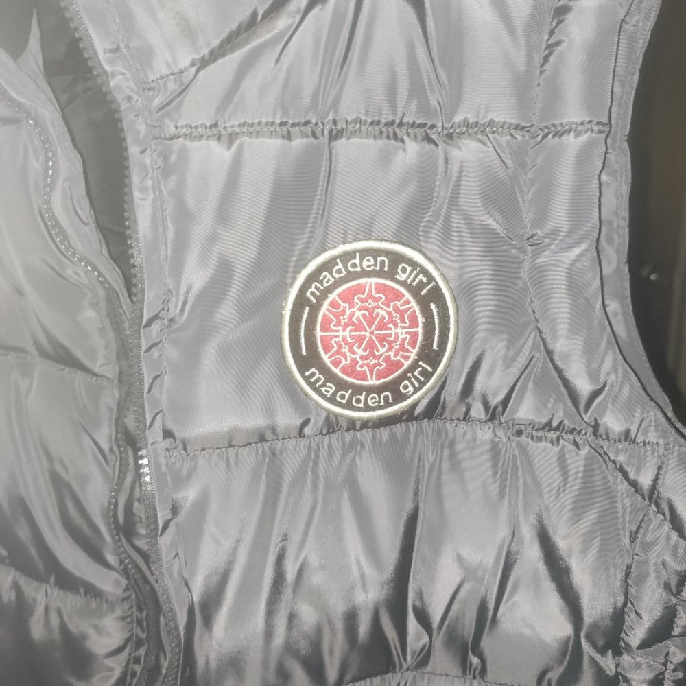Madden Girl Grey Puffer Vest